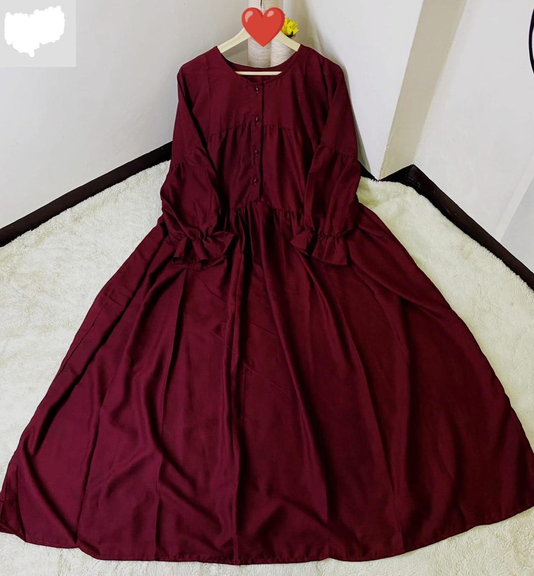 Stylish Georgette Abaya With Buttoned Collar